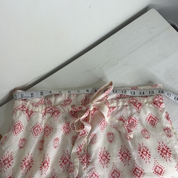 T11 Artisan Ny 100% Linen white shorts with red tribal print Aztec size Medium - Picture 12 of 16